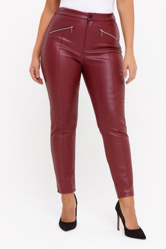 Pantalón de cuerina vino marca Zara - Imagen 1
