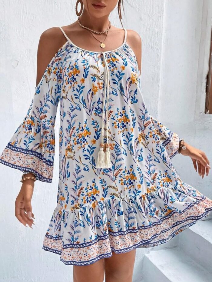 Vestido estampado floral, hombros descubiertos, flecos y volantes en el bajo Blanco - Imagen 1