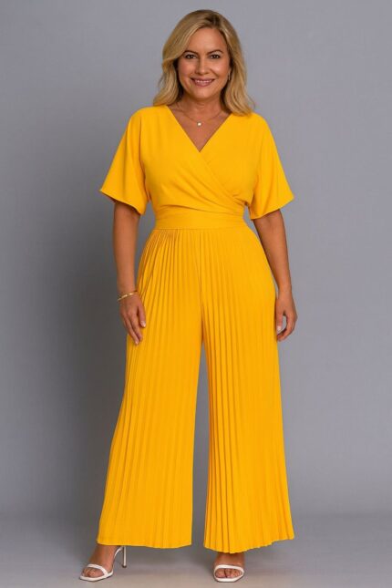 Mono manga corta con cintura ceñida amarillos casuales con pliegues